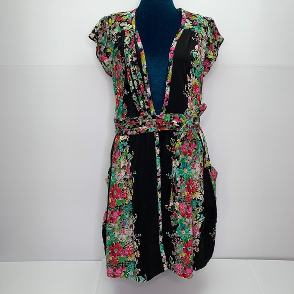 Nanette Lepore Dresses & Skirts - Nanette Lepore 2 Silk Dress Floral Wrap Pockets